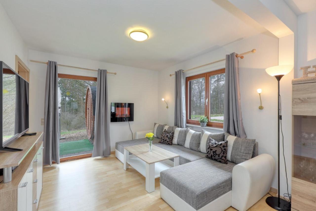 Seepark Kirchheim Ferienhaus Bei Vera Mit Sauna Ngoại thất bức ảnh
