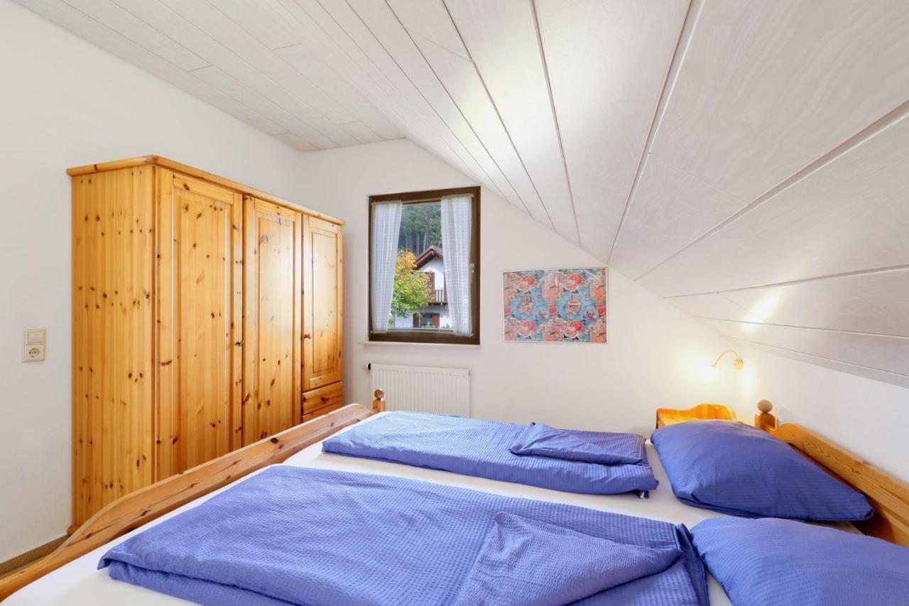Seepark Kirchheim Ferienhaus Bei Vera Mit Sauna Ngoại thất bức ảnh